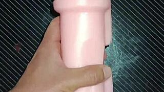 Sexy close-up quickie on desk with uncensored action