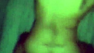 zorrita caliente gimiendo pidiendo vergas para coger muy rico