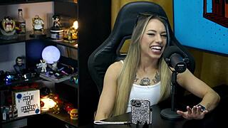 Bianca Demarchi Shows Her Body Silhouette Bites Ruan's Ear And Neck In Tense Podcast Pupum No Barraco