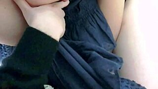 amateur asian homemade solo session.