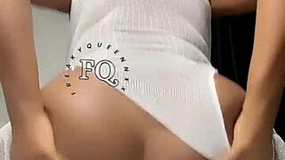 Watch freakyqueennxx ride long dildo cowgirl style boobs bouncing