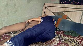 Desi Girl Friend Ke Sath Kiya Sex In Bathroom