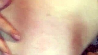 plug anal e masturbando com dildo gigante