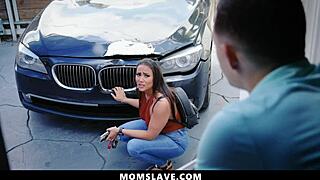 Stepson takes car crash blame for mom's freeuse