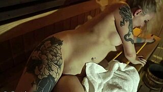Curvy hottie meets stranger in public sauna