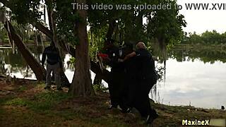 i's watching oriental babe maxine x get dicked by vigorous studs with bbc.