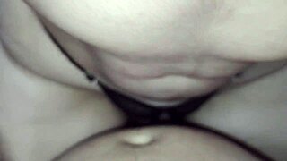 Try not to cum too fast inside my tight pussy! creampie with amateur 😏🍑