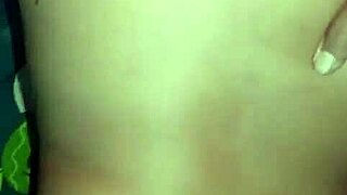 Mesum girl enjoys the tastiest pussy from nasi uduk seller