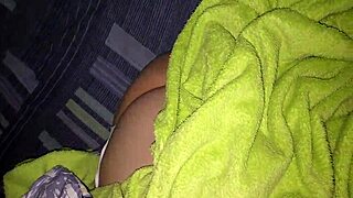 i meet my frends mom in her room