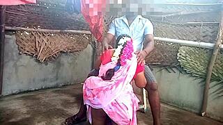 Indian Aunty In Saree Fucks Young Boy Hard!