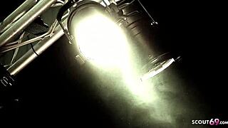 Oiled Anal Sex On Stage - Huge Cock Guest Fucked Milf Elle Brooke