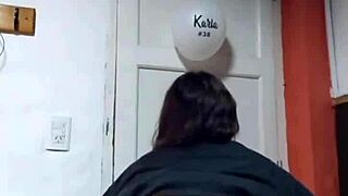 my big ass twerkin' like crazy