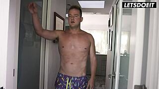 vanessa sky's pussy gets pounded by big dick stranger