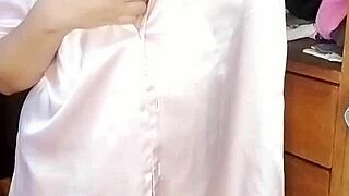 Check out this leaked sexual video of the nympho Argentine teacher! She masturbates in lingerie outdoors 😈