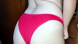 Check out this leaked sexual video of the nympho Argentine teacher! She masturbates in lingerie outdoors 😈