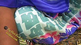 印度情侣户外激情猛操