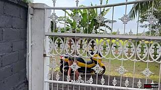 Prank on girl from snake service - showed my snake in pants 😏