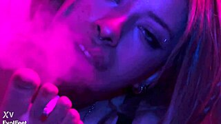 cant stop worshiping feet while smoking