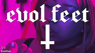 cant stop worshiping feet while smoking