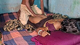 desi sexy wife gets full pussy fuck after message