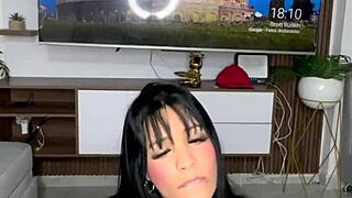 Beautiful latina plays with her dildos!