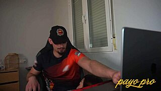 Girlfriend heats up couple during remote work - melania dark payo pro 😏