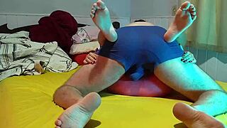 Super Tight Leggings Dry Humping Riding Until Cum In Pants