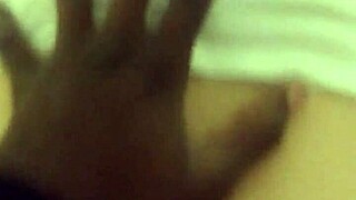 Does White Queen Love Young Black Dick?