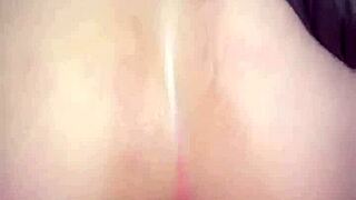 colombian sabrinafoxy performs intense routine on red stage