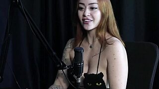 thaisa redvelvet in hot menage with foot fetish 😍