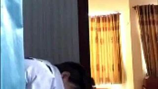 Ha Yen Fucking In The Bathroom With Vip Customer.