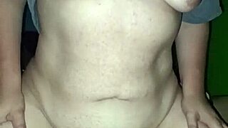 me visit� mi primastra en la monta�a y me dice quer�a ser pre�ada �ella enga�a a su esposo conmigo