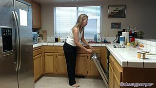 Jess Ryan, Sexy Milf In The Kitchen!