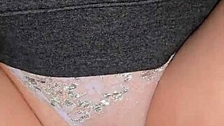 He leaves huge creampie in wife's pussy after fucking