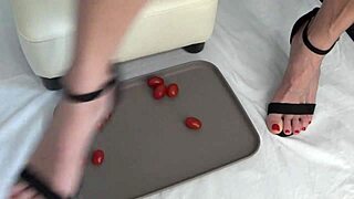 I trample tomatoes with my feet 😋