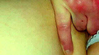 He leaves huge creampie in wife's pussy after fucking