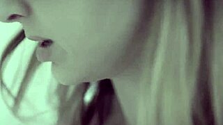 i'm fingering this kinky bathing teen in the bath