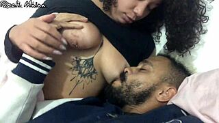 quem me viu mentiu adult breastfeeding session