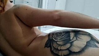 Fodi a buceta gostosa da minha empregadinha enquanto a esposa estava viajando