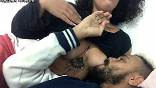 quem me viu mentiu adult breastfeeding session