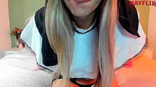 deus aben�oe a punheta punheta guiada com a sua novi�a rebelde