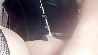 Mi Madrastra Es Mi Puta Le Dejo Dinero Y Se Masturba El Culo Y La Concha Gritando Mi Nombre Una Delicia En Mexicana En Usa 2!