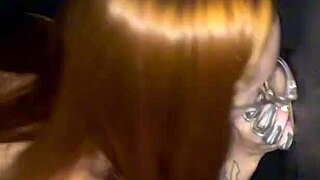 eu e minha amiga ruiva no glory hole da casa de swing freedom chupamos muito gostoso enquanto corno filmava