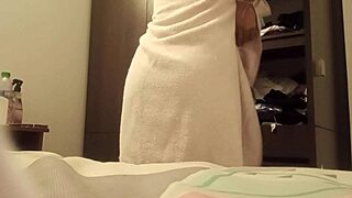 camara escondida en habitacion enfermera 😈