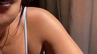 Dreamy Brunette Gives An Unfiltered Blowjob To Amateur Couple