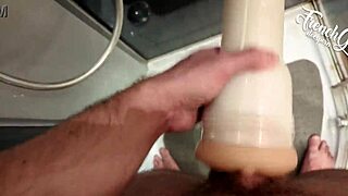 Domination uro mec francais baise insultes