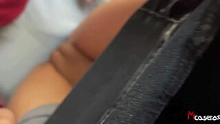 Me Cojo A Mi Hermanastro Mientras Todos Estan En Casa Y Tiene Una Vergota Bien Rica