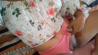 horny brunette gives real homemade amateur pleasure with juicy pussy