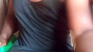 Kenyan Shemale SexyJayla254 Shooting Her Big Load!