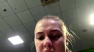 Bouncing natural tits during gym workout